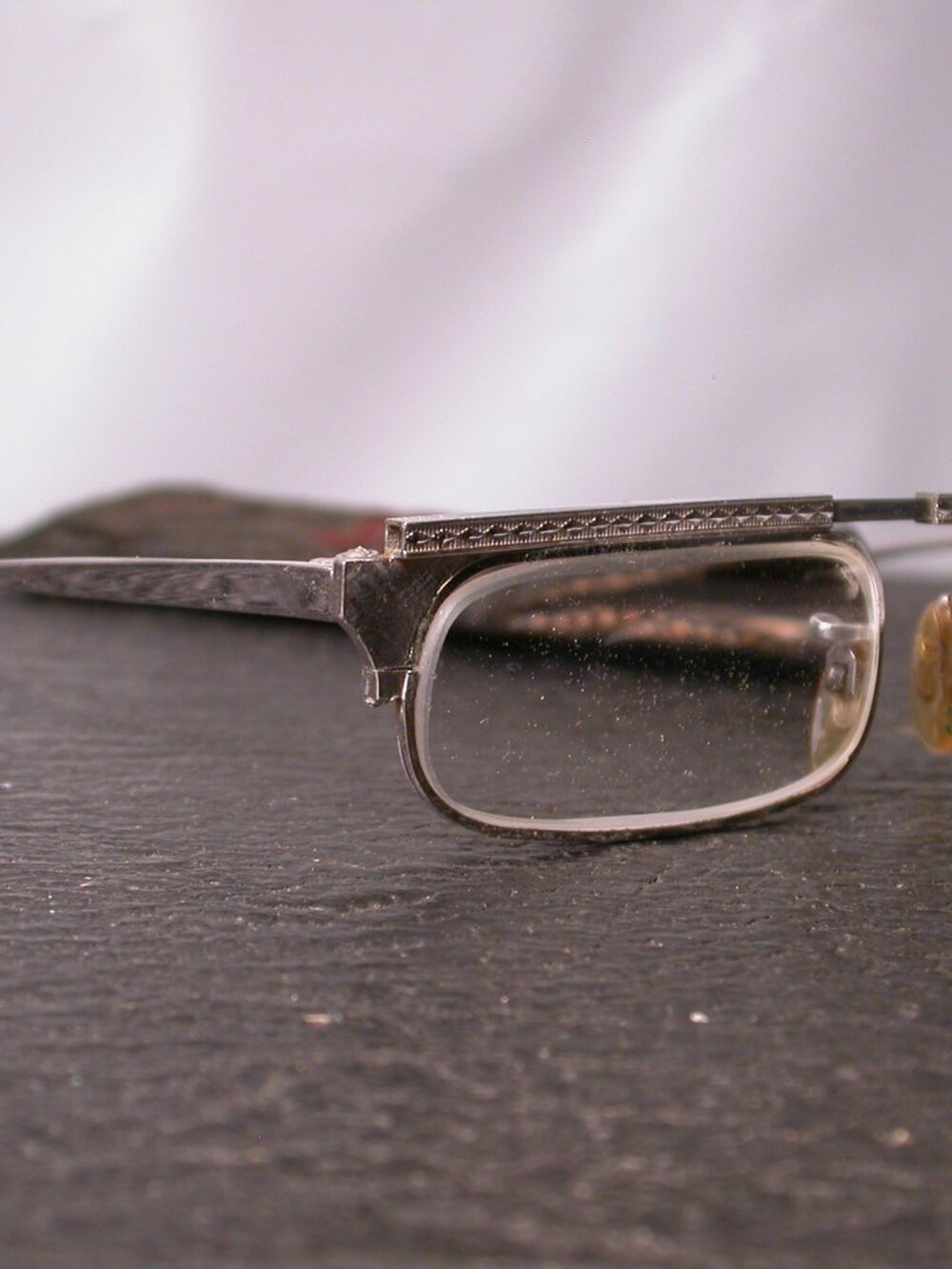 Vintage Fancy Tiny Tura Aluminium Reading Eyeglasses Lorgnette